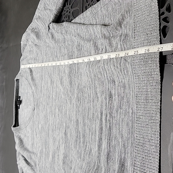 Alfani V-neck Sweater - Picture 11 of 11